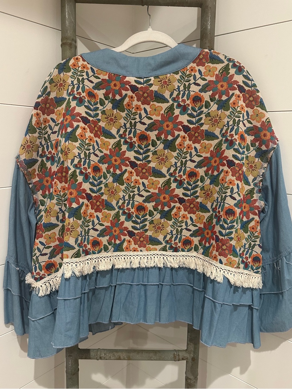 NEW POL Blue Quilted Jacket with Floral Lining - Picture 4 of 6